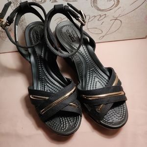 Crocs black high heels size 5 w/ 3inches heels.
